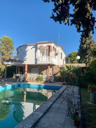 Chalet en venta en Úbeda