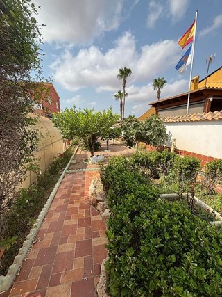 Chalet en venta en La Siesta - El Salado - Torreta en Torrevieja