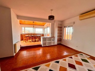 Ático en alquiler en Fátima - Levante en Córdoba