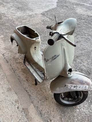 Vespa Super 125 Scooter Clásica