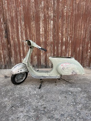 Vespa Super 125 Scooter Clásica