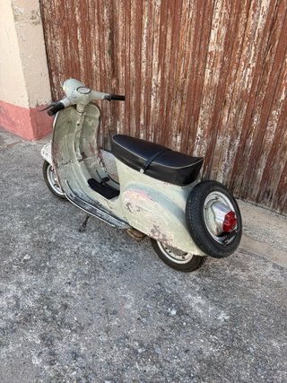 Vespa Super 125 Scooter Clásica