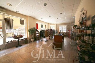 Local comercial en alquiler en Tomelloso