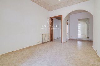 Piso en venta en Sant Antoni en Barcelona