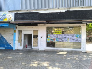 Local comercial en alquiler en Nervión en Sevilla