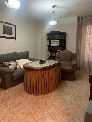 Piso en venta en Hoya del Molino en Lucena