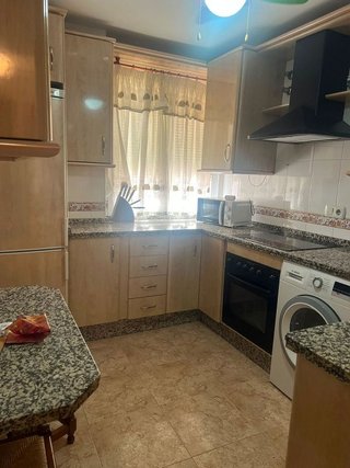 Piso en venta en Hoya del Molino en Lucena