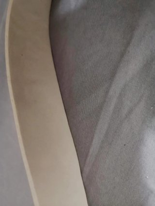 Bolso beige acolchado