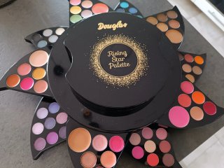 Paleta de maquillaje Douglas Rising Star