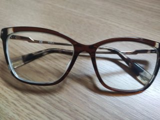 Gafas graduadas marrones y plateadas