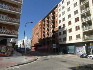 Piso en venta en Antigua Estación FFCC - San Agustín en Burgos