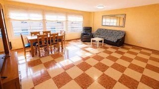 Piso en venta en Carolinas Bajas en Alicante