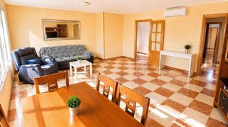 Piso en venta en Carolinas Bajas en Alicante