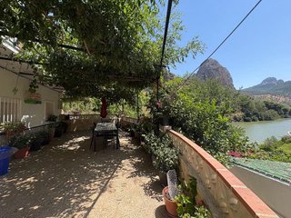 Casa pareada en venta en Ardales