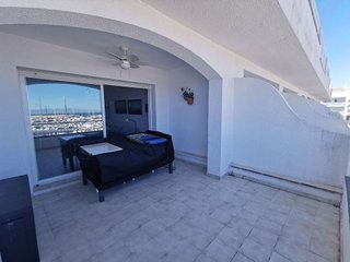 Piso en venta en Port - Les Planasses en Escala, L´