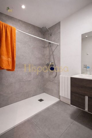 Piso en venta en Hospital en Jaén
