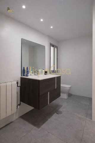 Piso en venta en Hospital en Jaén