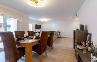 Piso en venta en Centre en Roses