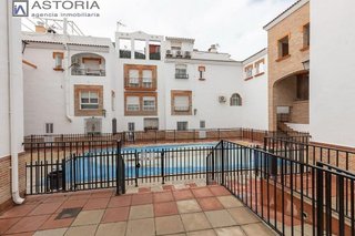 Casa adosada en venta en Almanjáyar en Granada