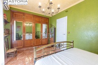 Casa adosada en venta en Almanjáyar en Granada