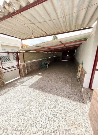 Casa adosada en venta en Los Dolores en Cartagena