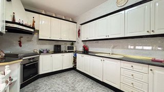 Casa adosada en venta en Illora