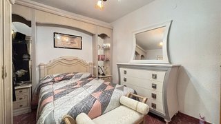 Casa adosada en venta en Illora