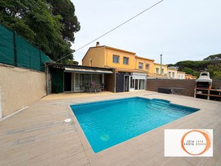 Casa adosada en venta en Caldes de Malavella