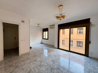 Piso en venta en Els Molins en Mataró