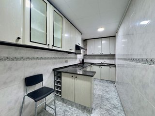 Piso en venta en Els Molins en Mataró