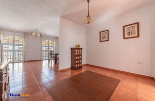 Casa adosada en venta en Pizarra