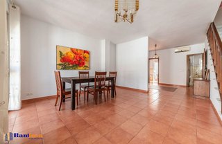 Casa adosada en venta en Pizarra