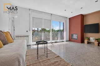 Casa adosada en venta en Martorell