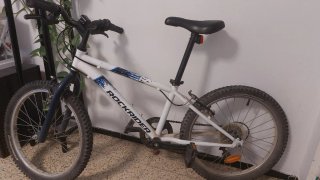 Bicicleta infantil Rockrider blanca