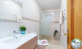 Piso en venta en Empuriabrava en Castelló d´Empúries