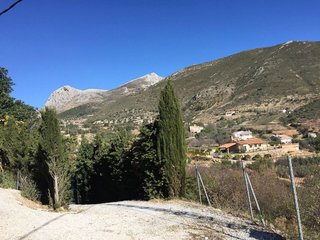 Chalet en venta en Alcaucín