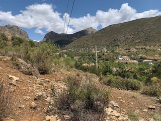 Chalet en venta en Alcaucín