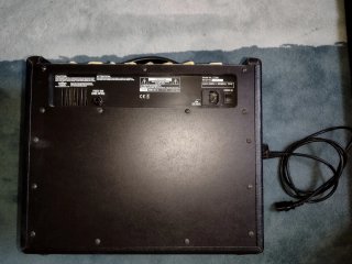 Amplificador VOX VT20+