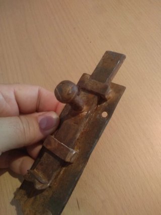 Cerrojo antiguo forja