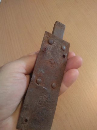 Cerrojo antiguo forja