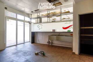 Local comercial en alquiler en Carbajosa de la Sagrada