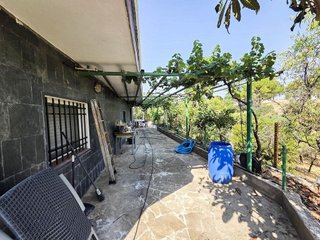 Chalet en venta en Olesa de Montserrat