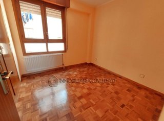 Piso en venta en Hospital - G3 - G2 en Burgos