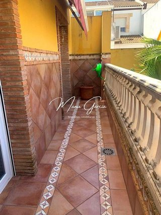 Casa adosada en venta en El Carmen - La Barrera en Lucena