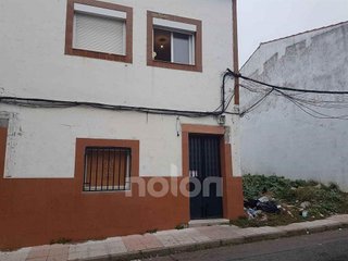 Casa adosada en venta en Este en Mérida