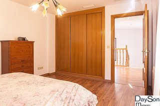 Casa adosada en venta en Alcalá la Real