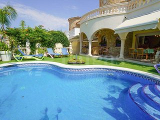 Chalet en venta en Empuriabrava en Castelló d´Empúries