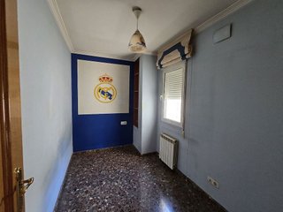 Casa adosada en venta en Utiel