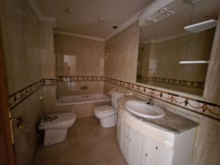 Casa adosada en venta en Utiel