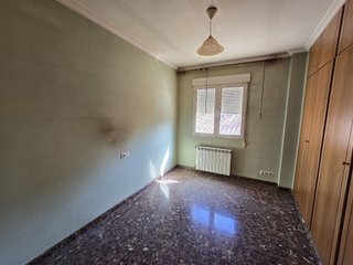Casa adosada en venta en Utiel